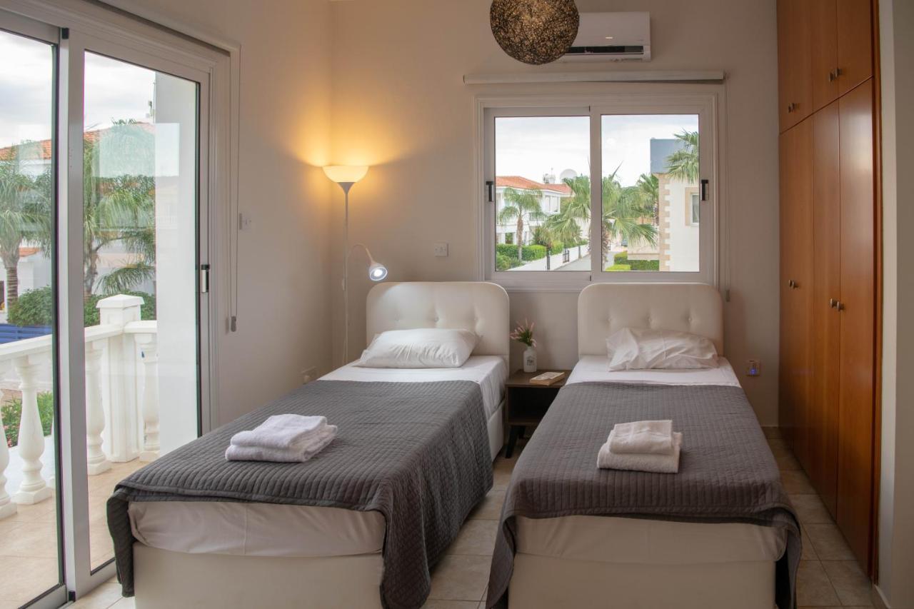 Villa Ruby Nissi Beach 아이아 나파 외부 사진